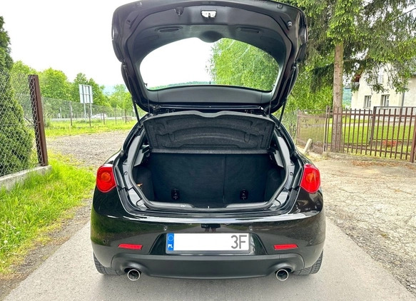 Alfa Romeo Giulietta cena 19900 przebieg: 290100, rok produkcji 2011 z Kraków małe 529